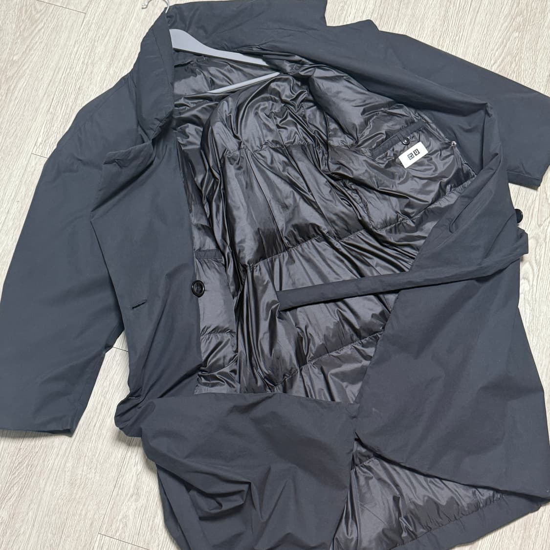 르메르 x 유니클로 20FW 패디드 코트 다크 그레이 L 상품이미지5