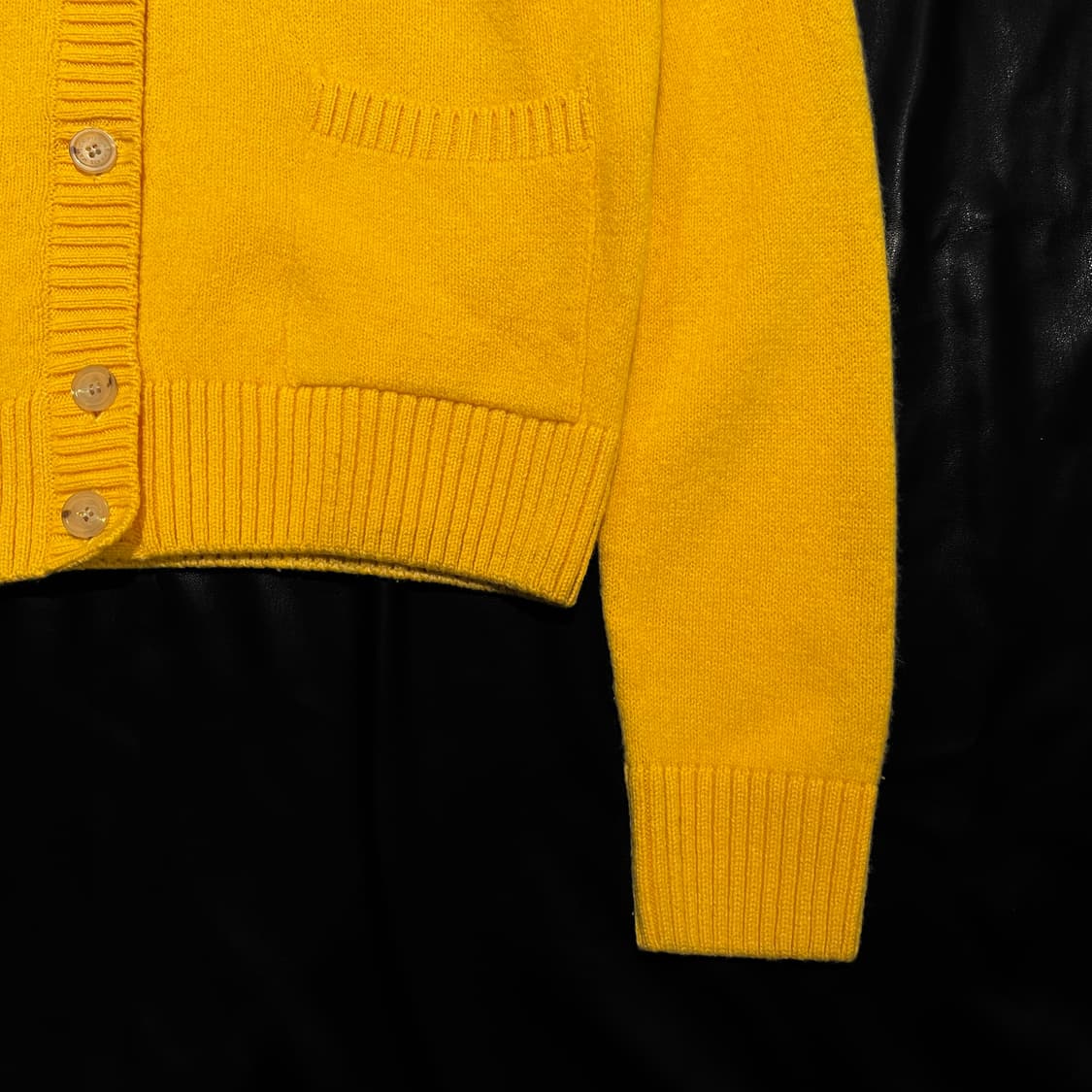 메종키츠네 옐로우 가디건 상품이미지4