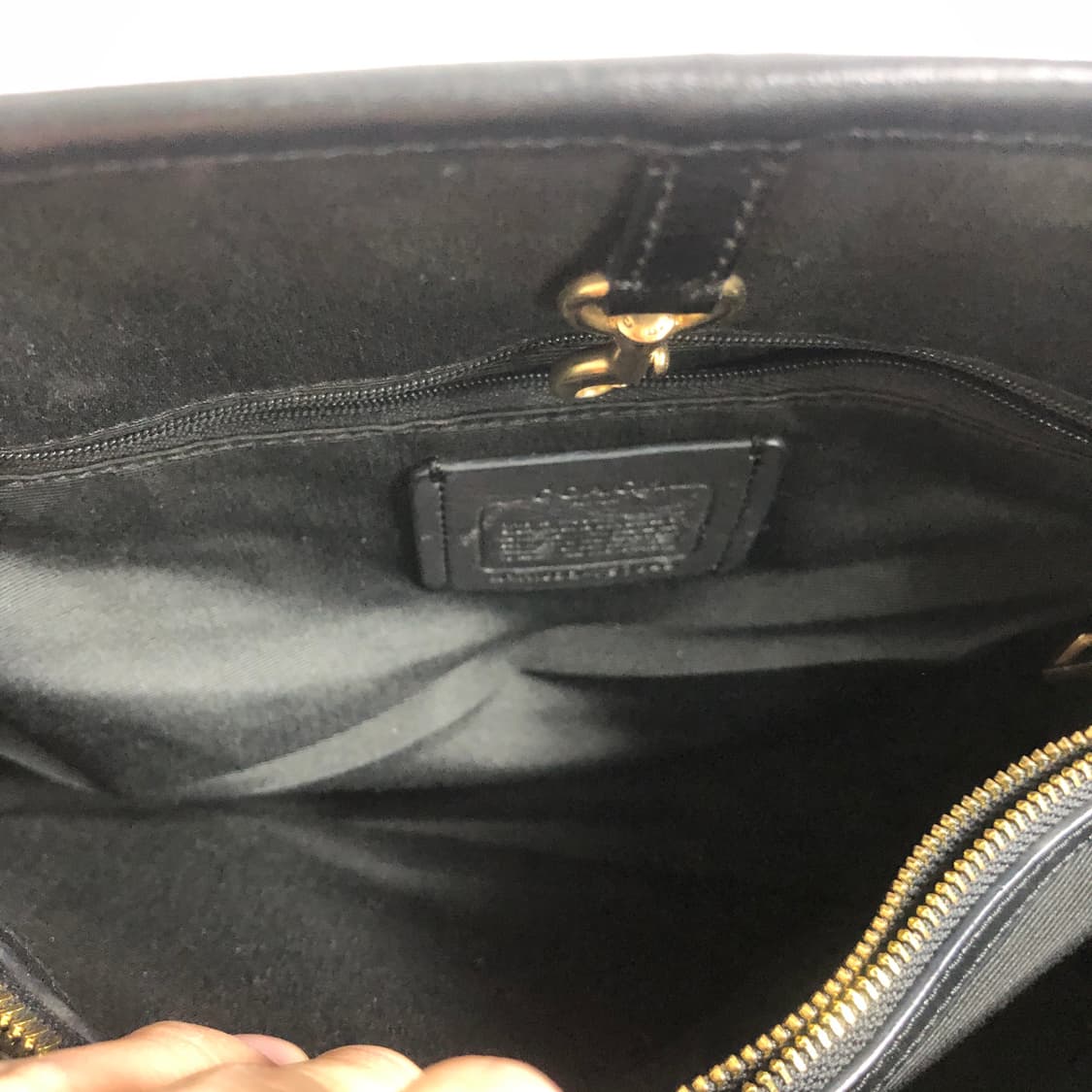 코치 시그니처 숄더백 상품이미지8