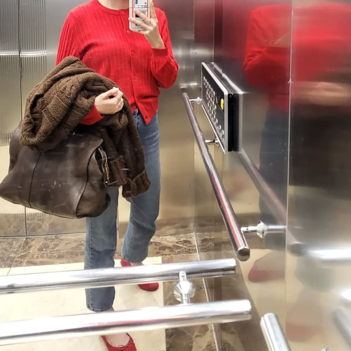 YSL 입생로랑 정품 금장 카바시크백  브라운 빅사이즈 오버사이즈 토트백 상품이미지2