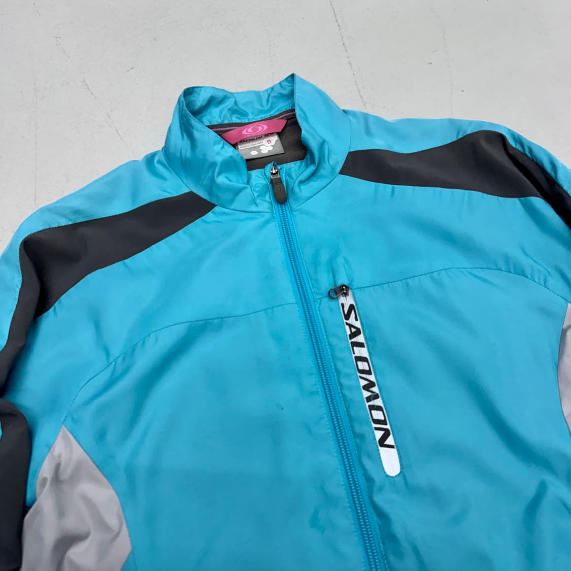 살로몬 고프코어 경량 바람막이 자켓 상품이미지4