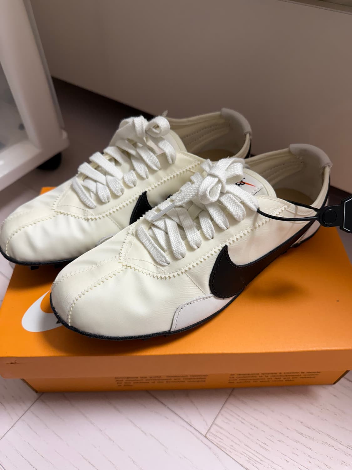 나이키 문 슈 소프트펄 240 상품이미지4