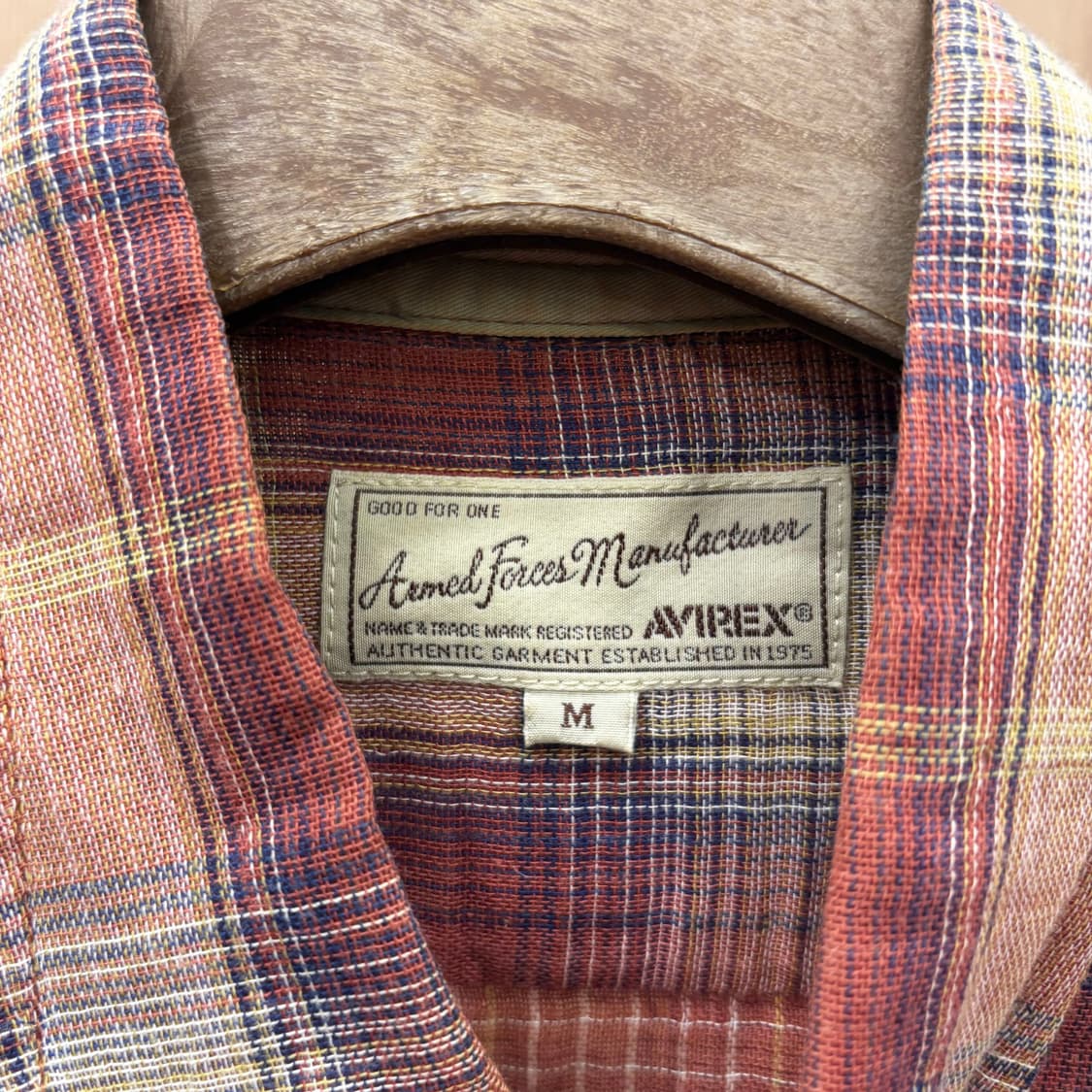 아비렉스 코튼 긴팔 셔츠 버튼 다운 카라 소매 로고 패치 디테일 레드 상품이미지7