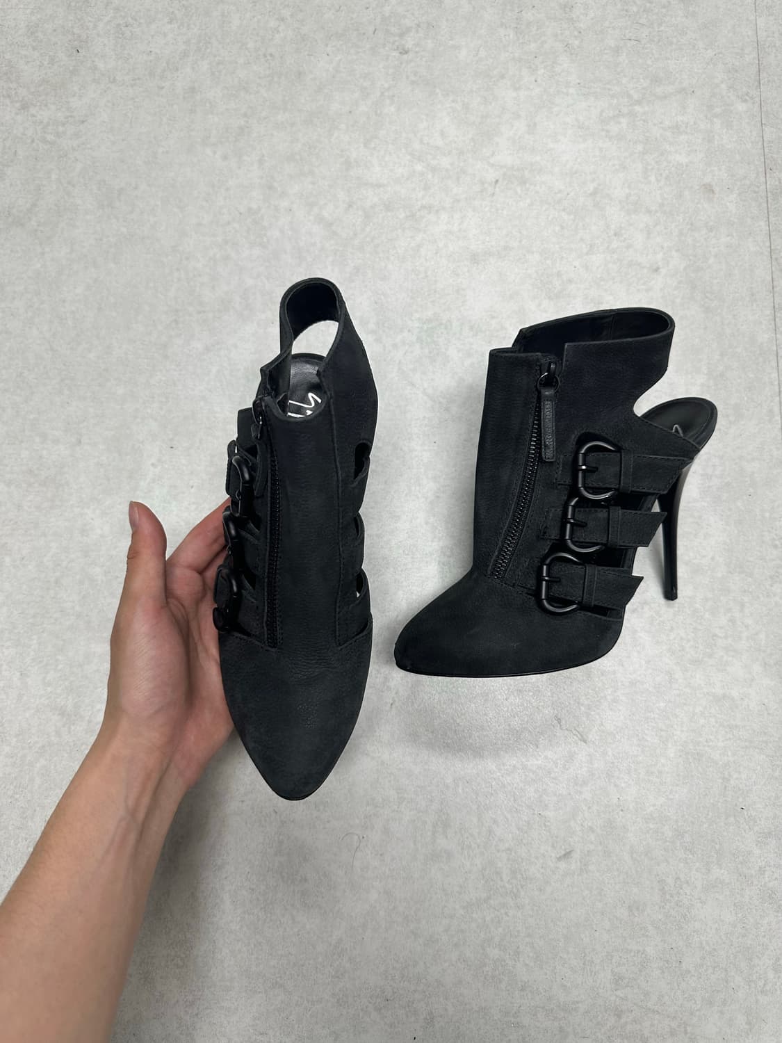 쥬세페 자노티 멀티 스트랩 힐 상품이미지4