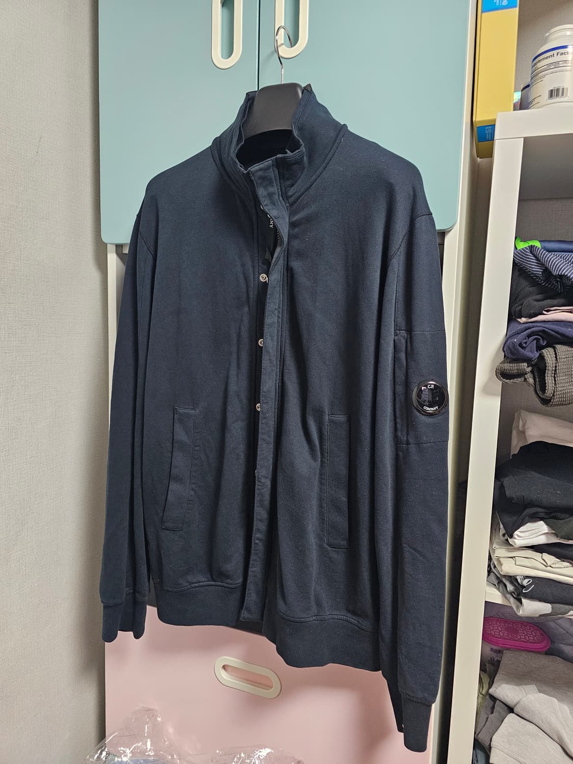 씨피 CP컴퍼니 블랙 집업 자켓 XL 팔아요 정품 상품이미지2