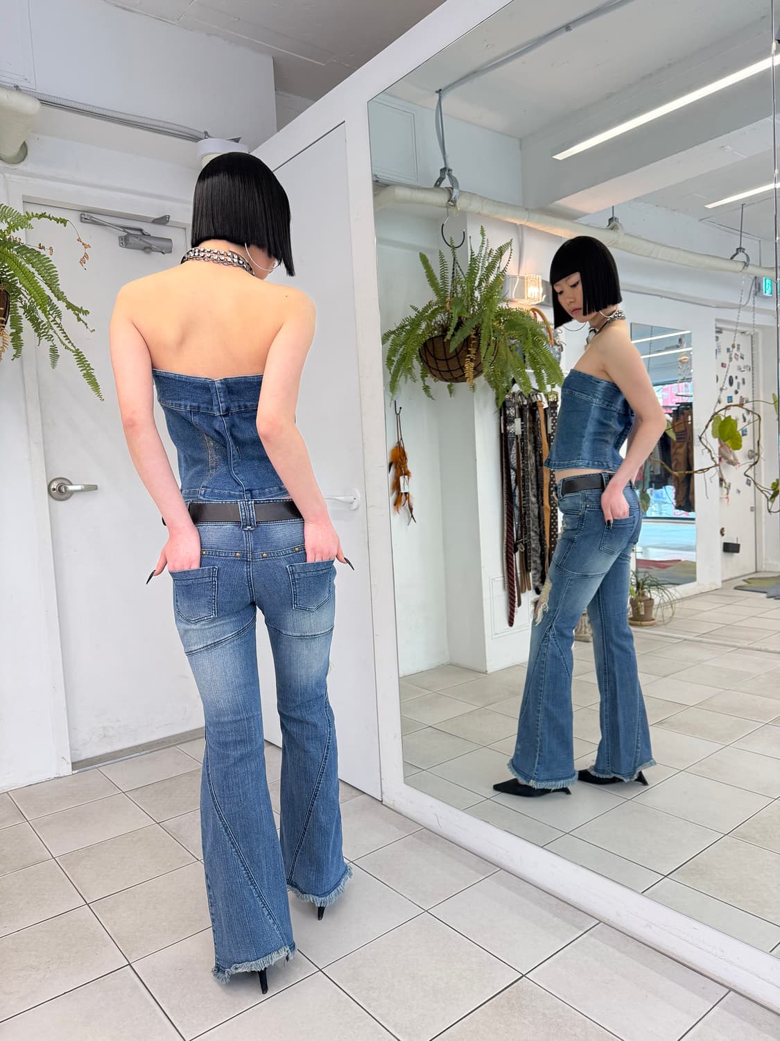 gold spray denim tube top 상품이미지4