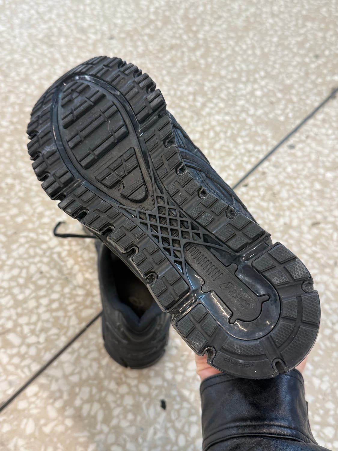 Asics Gel Kayano 5 360 All Black Leather 상품이미지4