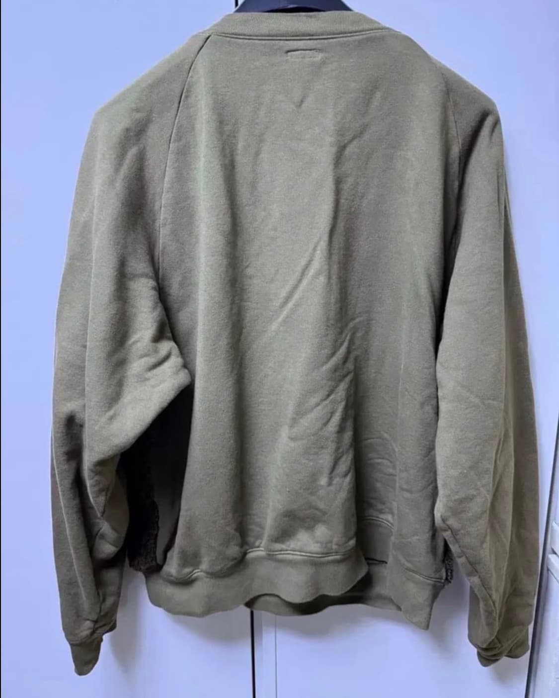 캐피탈 퍼그리즐리 맨투맨 상품이미지3