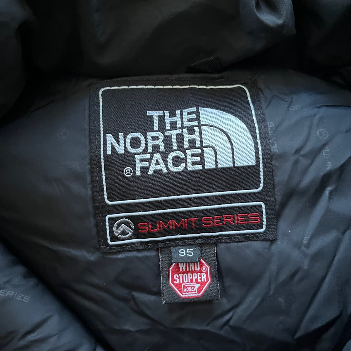 노스페이스 써밋 시리즈 패딩 자켓 상품이미지3