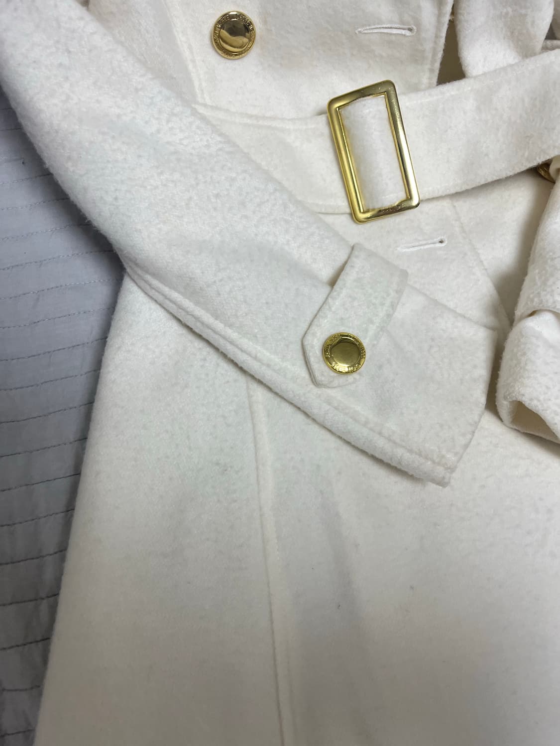 세실맥비 달천깔 히메갸루 화이트 코트 상품이미지4