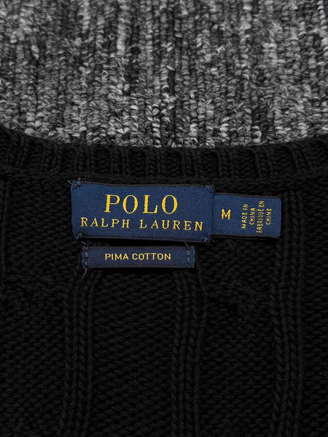 폴로 블랙 꽈배기 브이넥 니트 상품이미지4