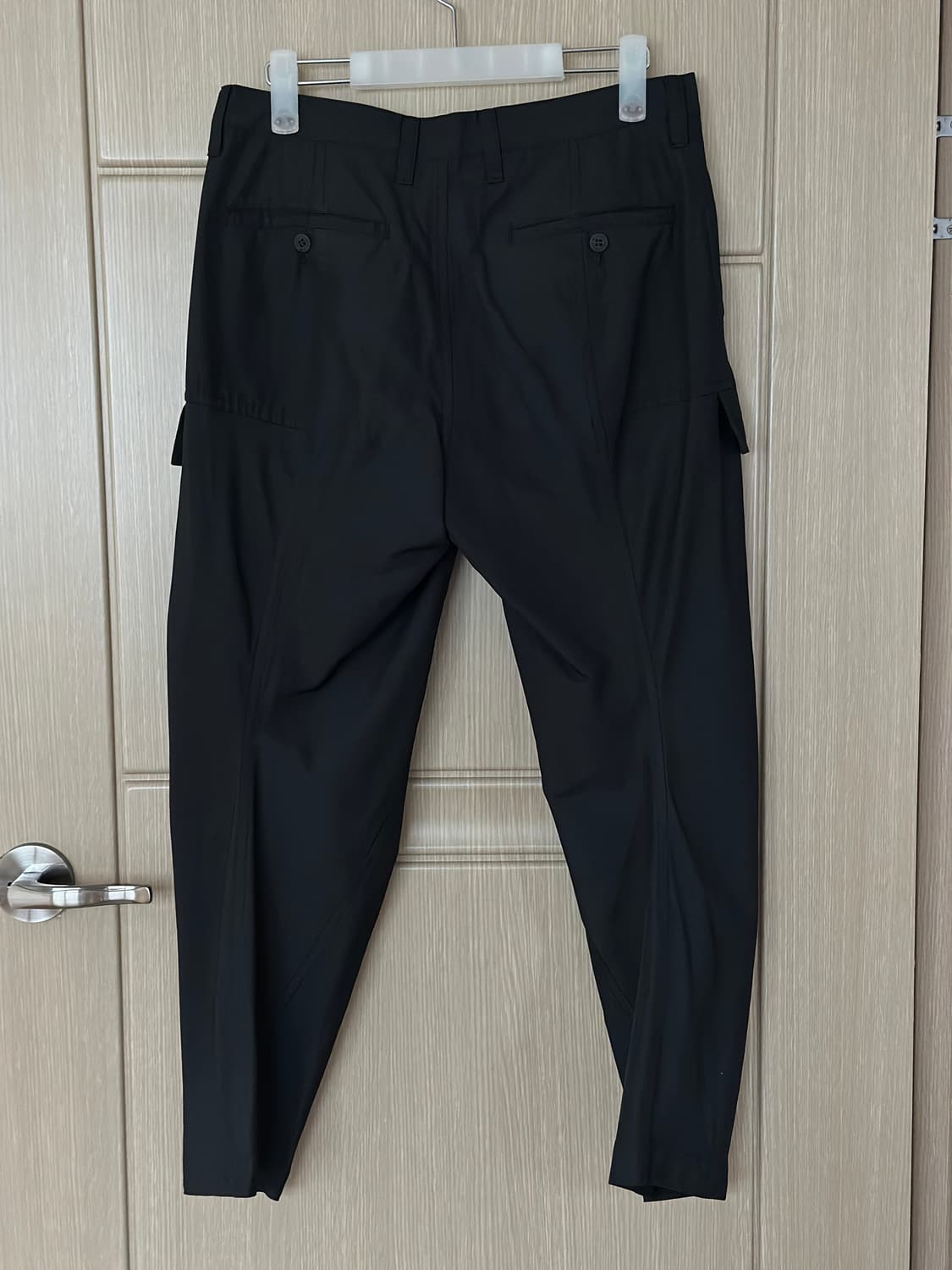 이세이미야케 카고 팬츠 상품이미지2