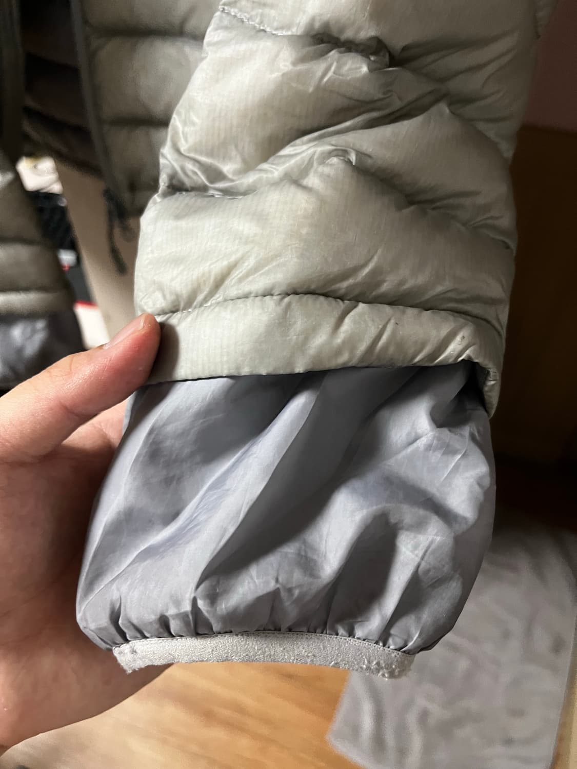 산산기어 24fw 서픽스 패딩 4사이즈 상품이미지3