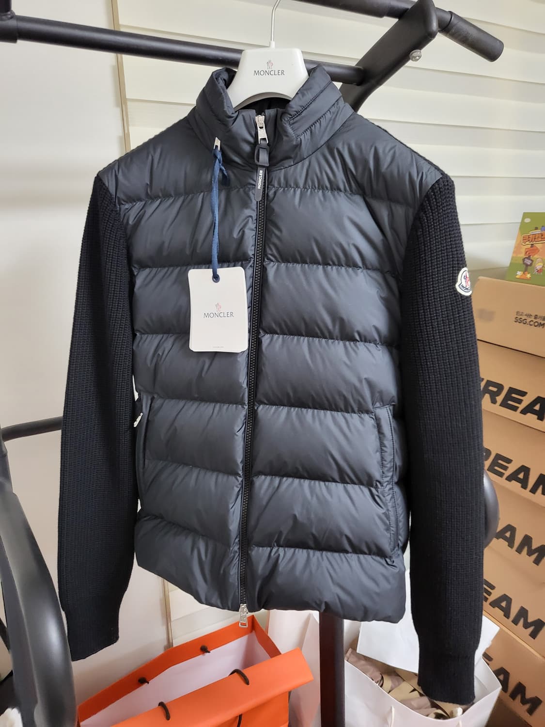 24FW 몽클레어 트리콧 니트패딩 L 상품이미지1