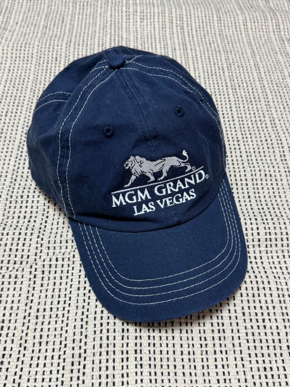 MGM Grand 라스베가스 네이비 볼캡(새상품) 상품이미지1