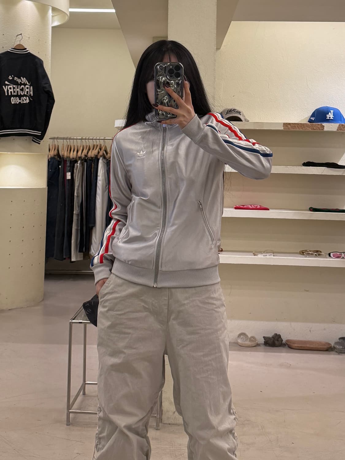 아디다스 오리지널 실버 삼선 트랙 자켓 U1651 상품이미지1