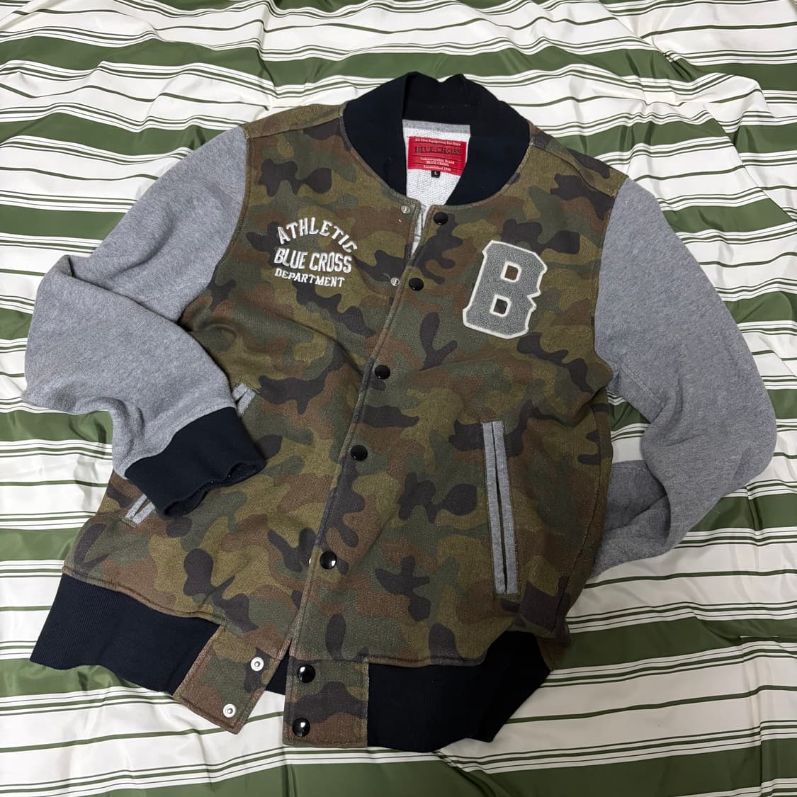 vintage camo stadium jacket 상품이미지2