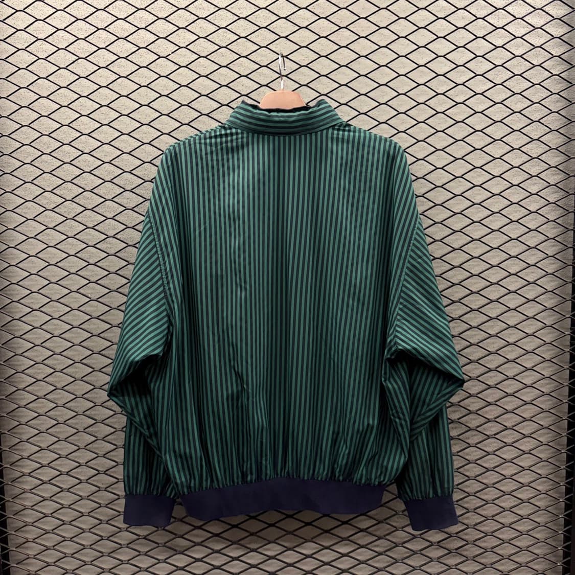 라코스테 스트라이프 블루종자켓 프렌치메이드 컬렉션 PK안감 디테일 상품이미지4