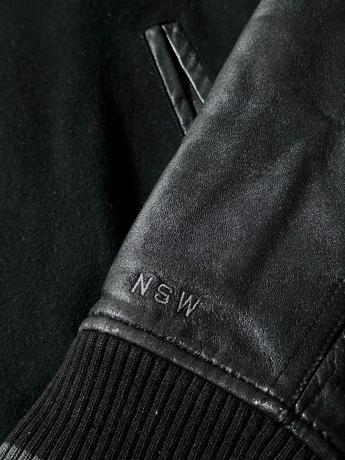나이키 NSW 디스트로이드 이어 스타디움 바시티 레더 가죽자켓 상품이미지3