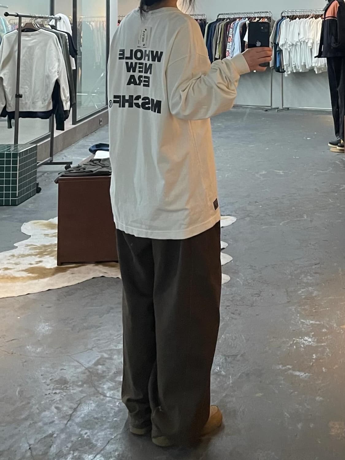 미스치프 백로고 화이트 롱 슬리브 H2482 상품이미지1