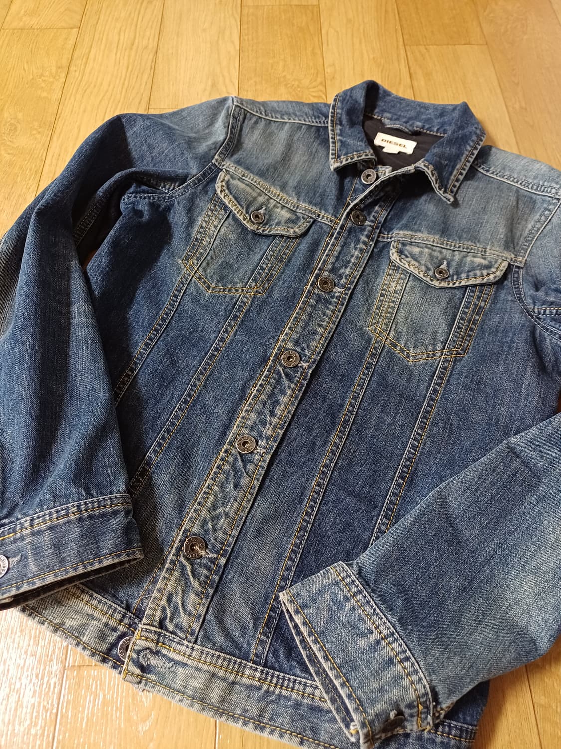 디젤 빈티지 워싱 데님 트러커 자켓 상품이미지3