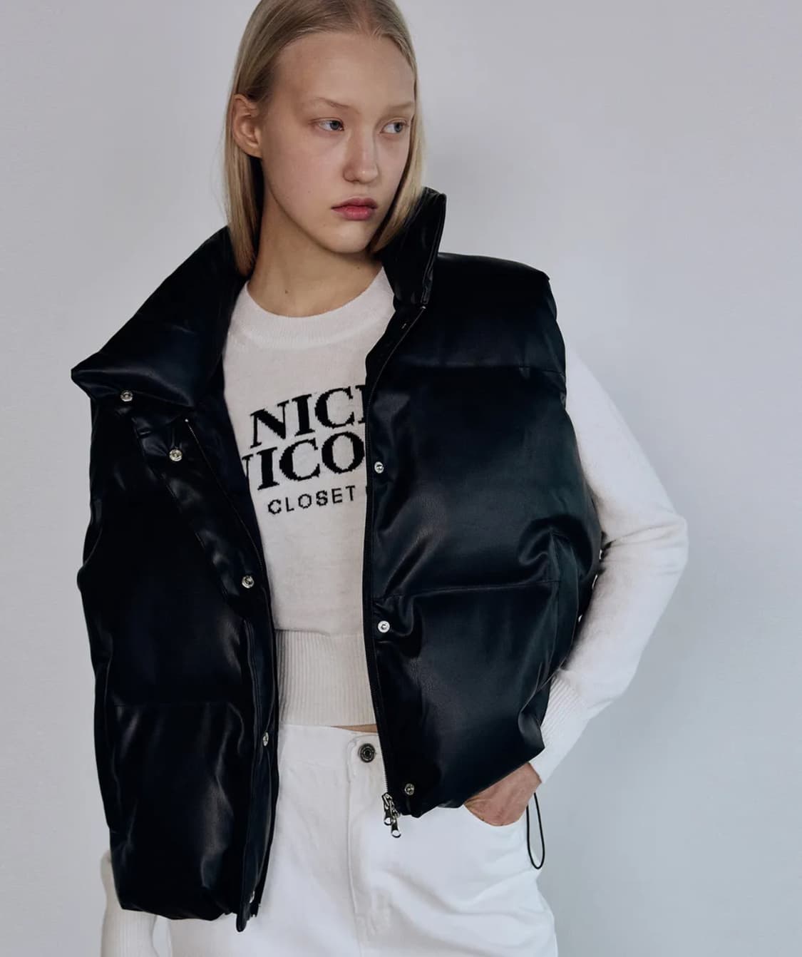 닉앤니콜 레더 로고 패딩 베스트 조끼 상품이미지1