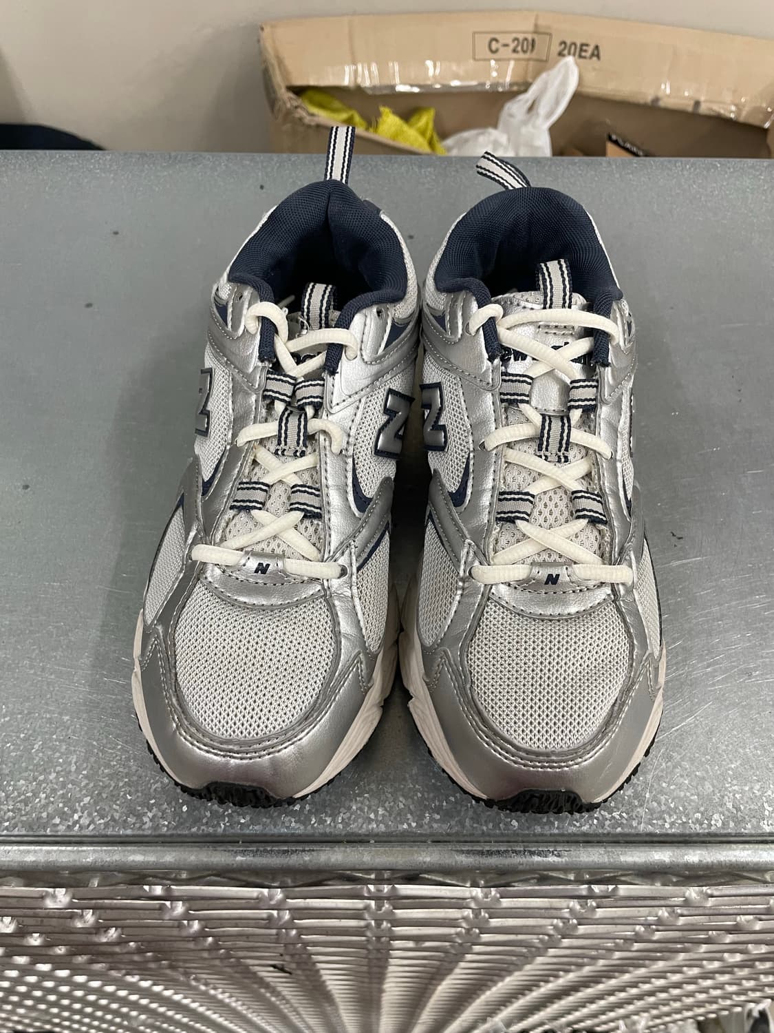 뉴발란스 408 실버 240 상품이미지5