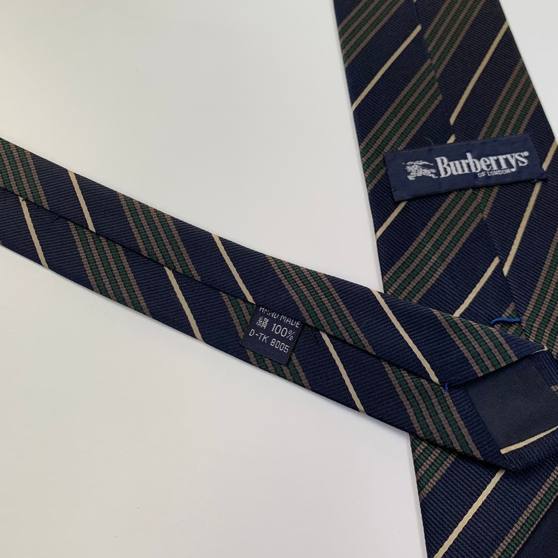 버버리(BURBERRY) 스트라이프 100실크 클래식넥타이 명품 최상급 상품이미지7