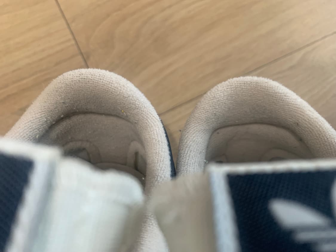 아디다스 시티마라톤 사이즈 260 판매 합니다 상품이미지8