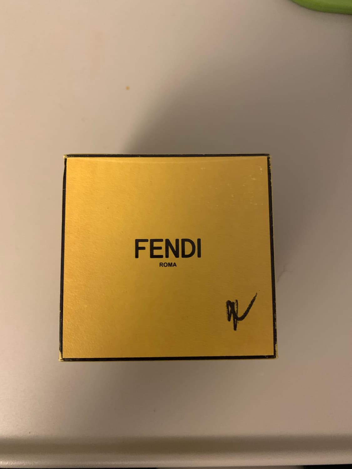 FENDI 펜디 O 락 싱글 이어링 골드 상품이미지6