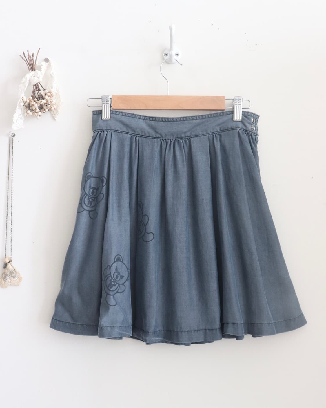 [Hysteric Glamour] Blue Fuckbear Skirt 상품이미지9