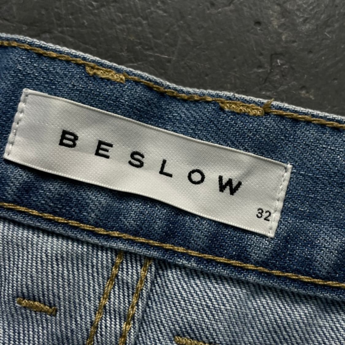 32 비슬로우 원턱 와이드 팬츠 상품이미지3