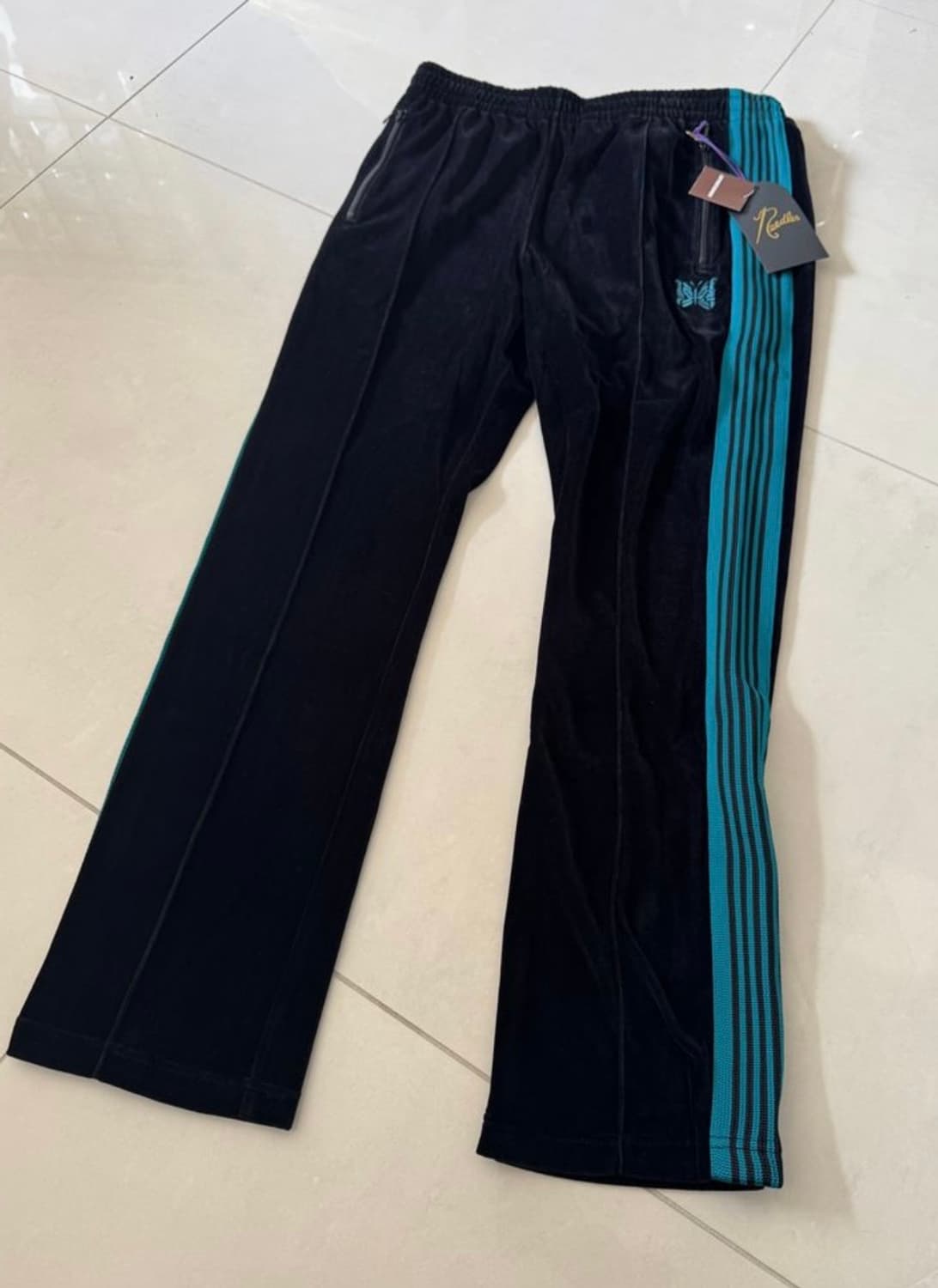 니들스 트랙팬츠 내로우 상품이미지4