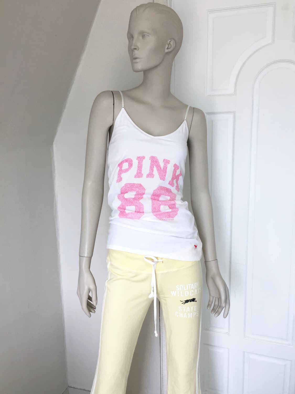 Hollister Soft Yellow Training Pants 상품이미지2