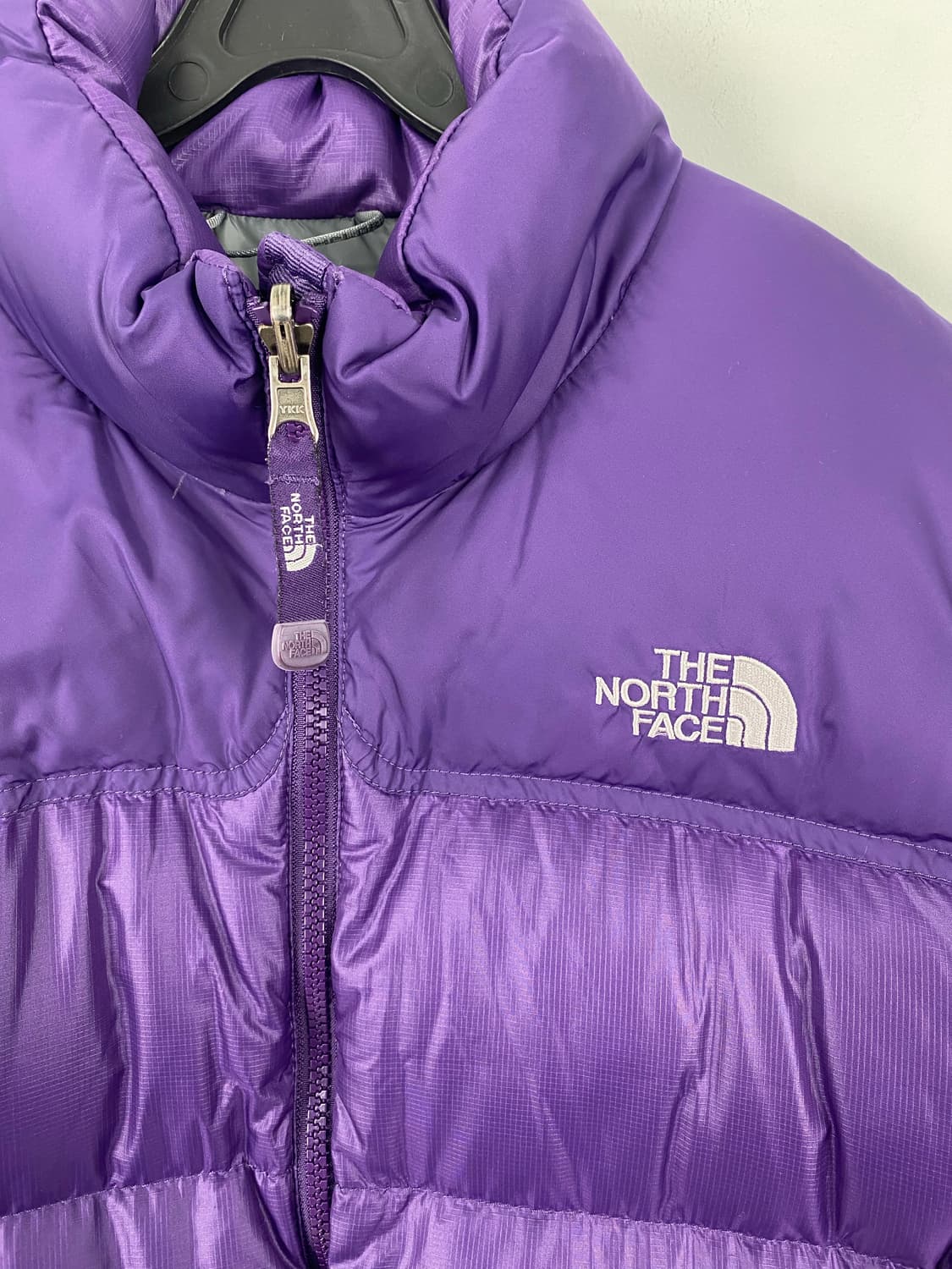 노스페이스 퍼플 눕시 700 덕다운 패딩 여성 85(m) 상품이미지3