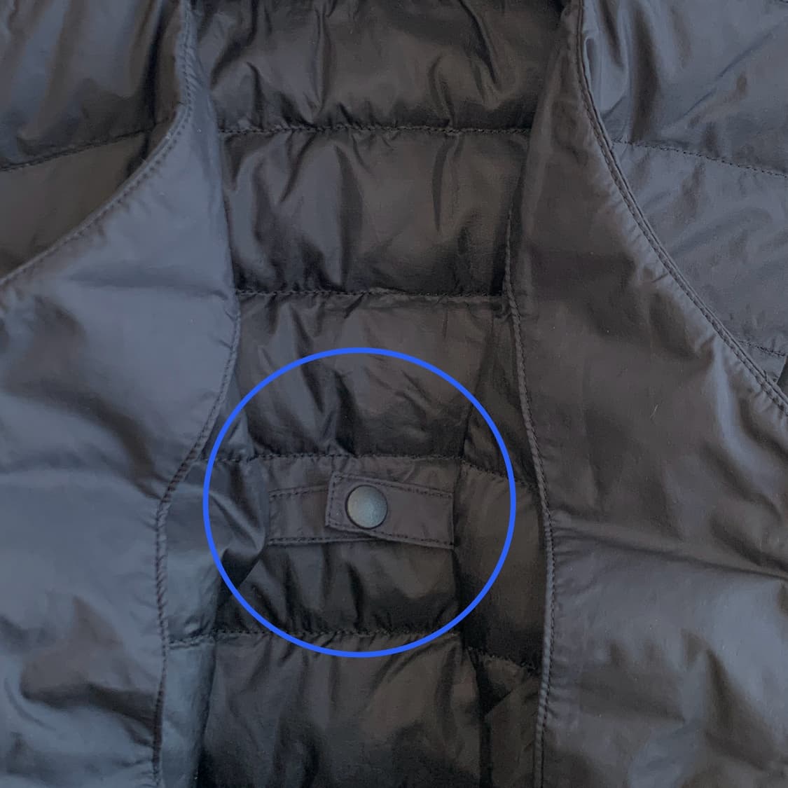 유니클로 울트라 라이트다운 블랙 여성 경량 패딩 조끼 1776 상품이미지8