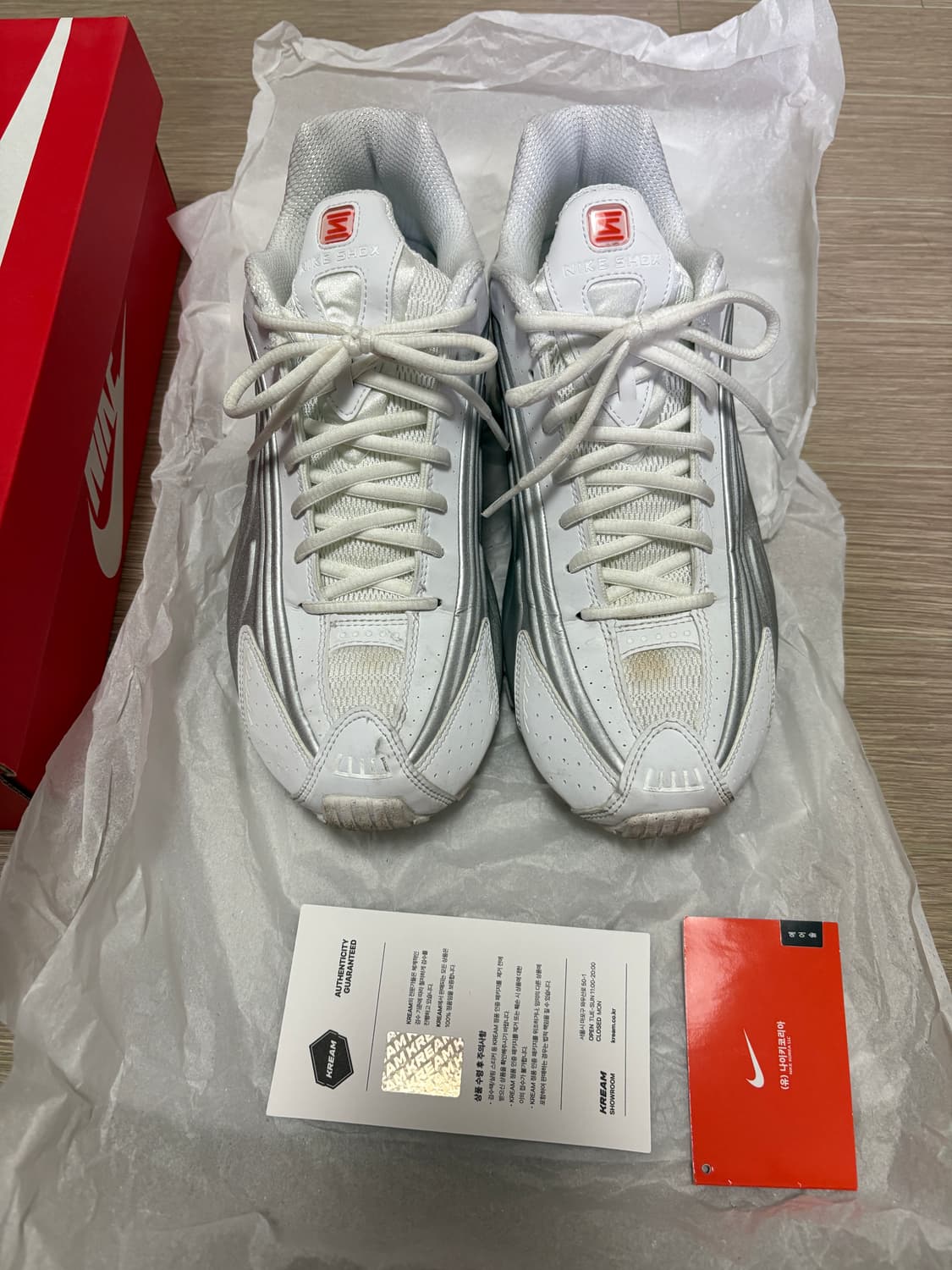 나이키 샥스 R4 285 상품이미지2