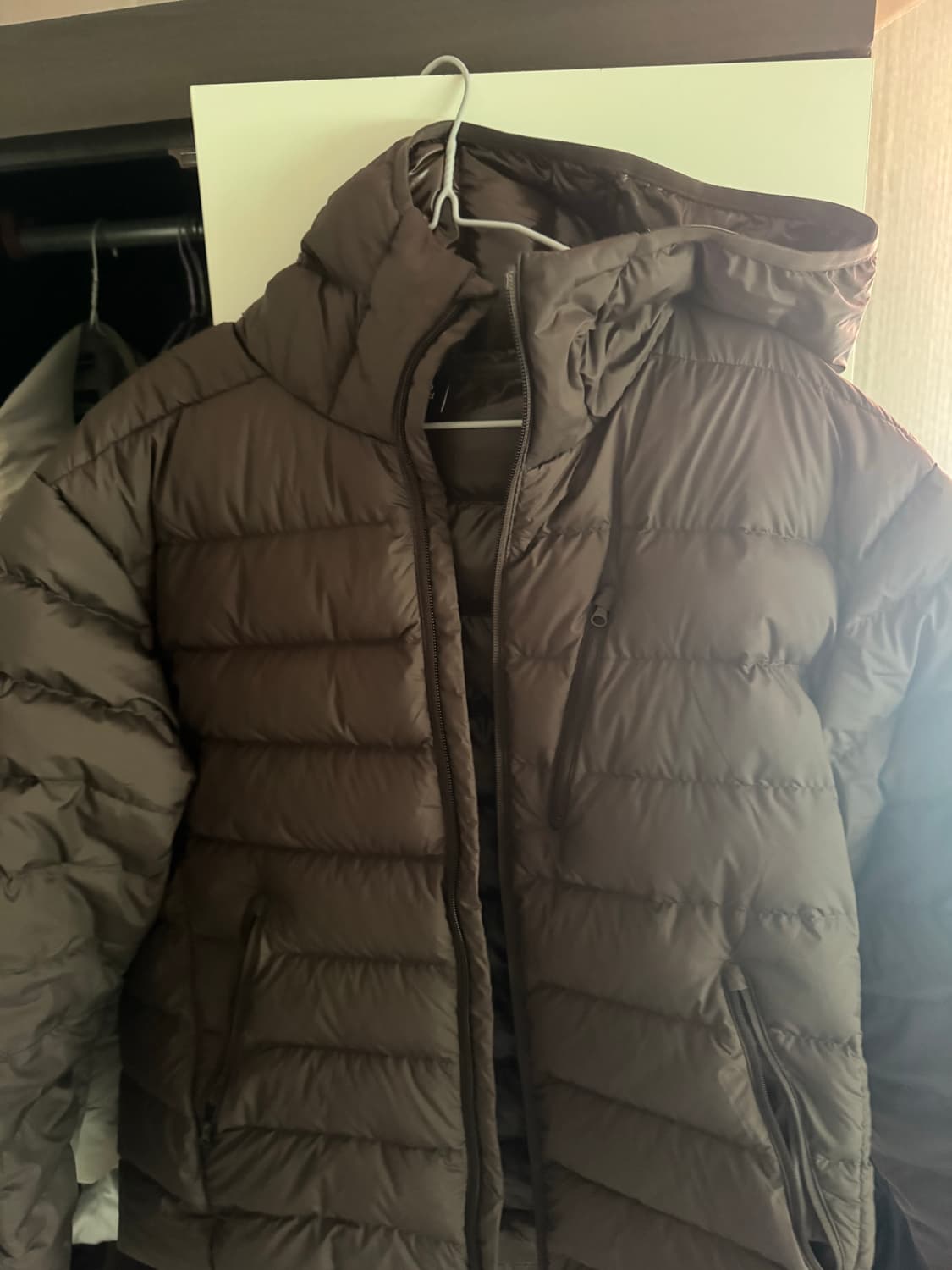 무신사 스탠다드 경량패딩 상품이미지1