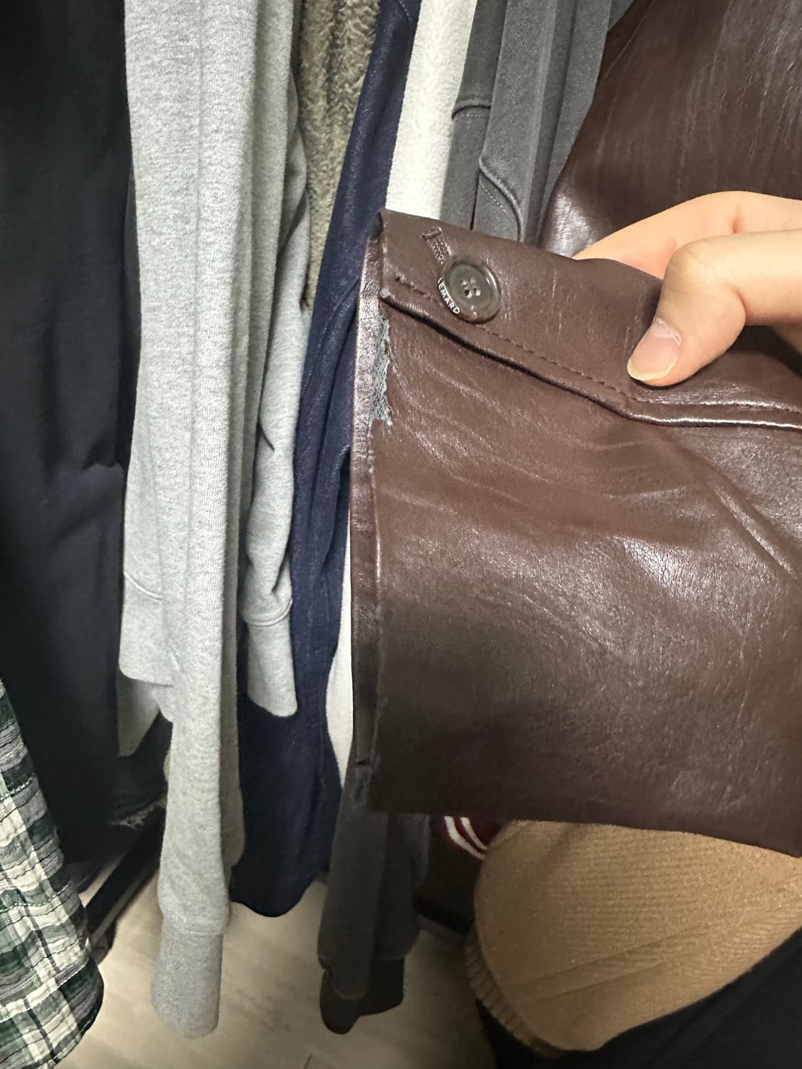 르마드 페이크 레더 자켓 브라운 5 상품이미지3