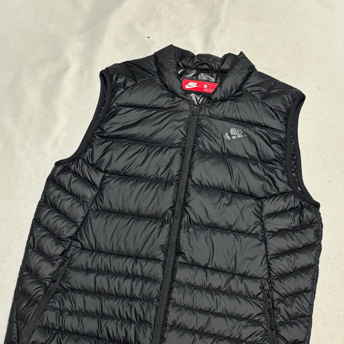 L 나이키 블랙 경량 패딩 베스트 상품이미지1