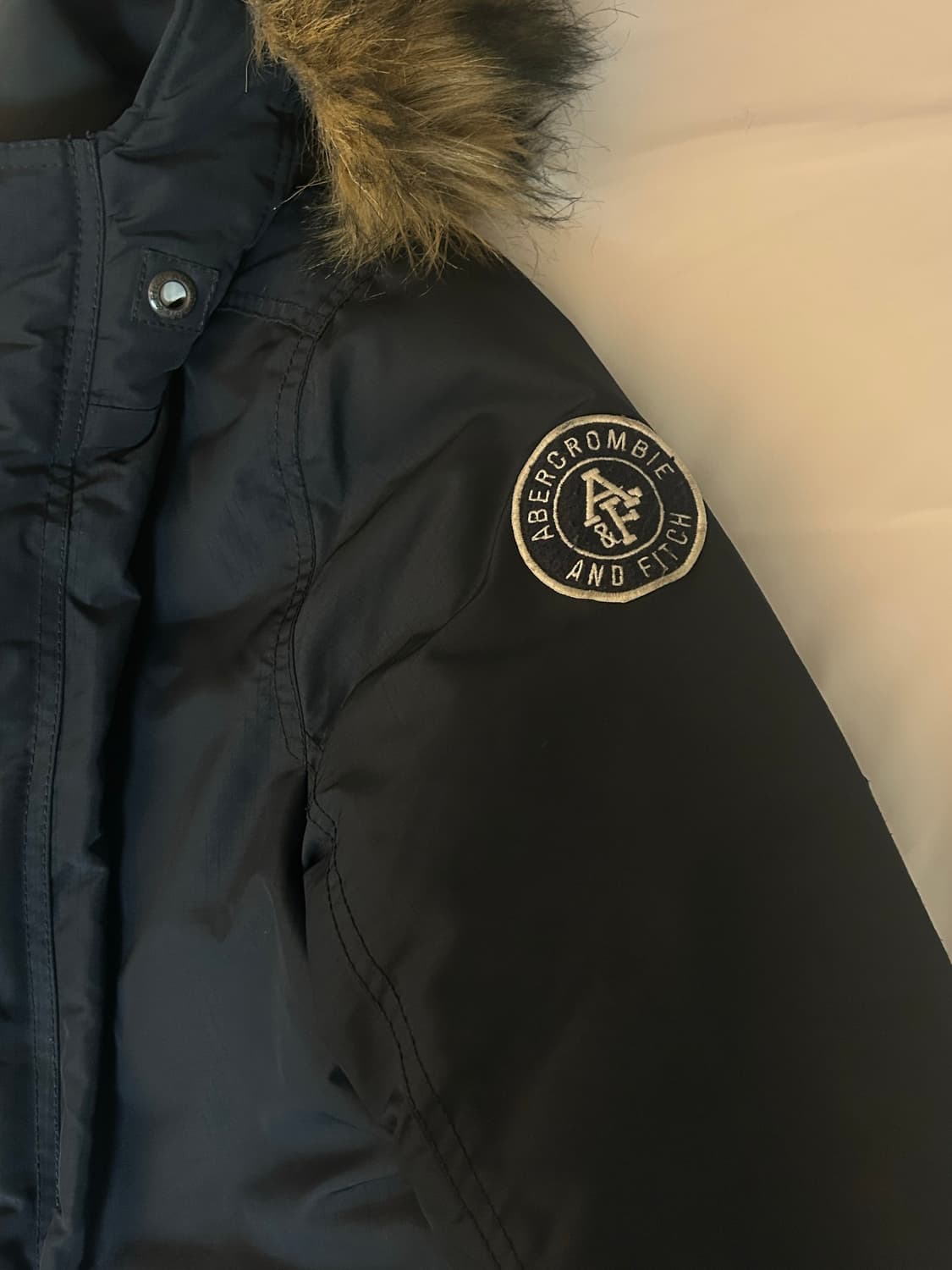 아베크롬비 네이비 패딩 남자S / 여자L 상품이미지2