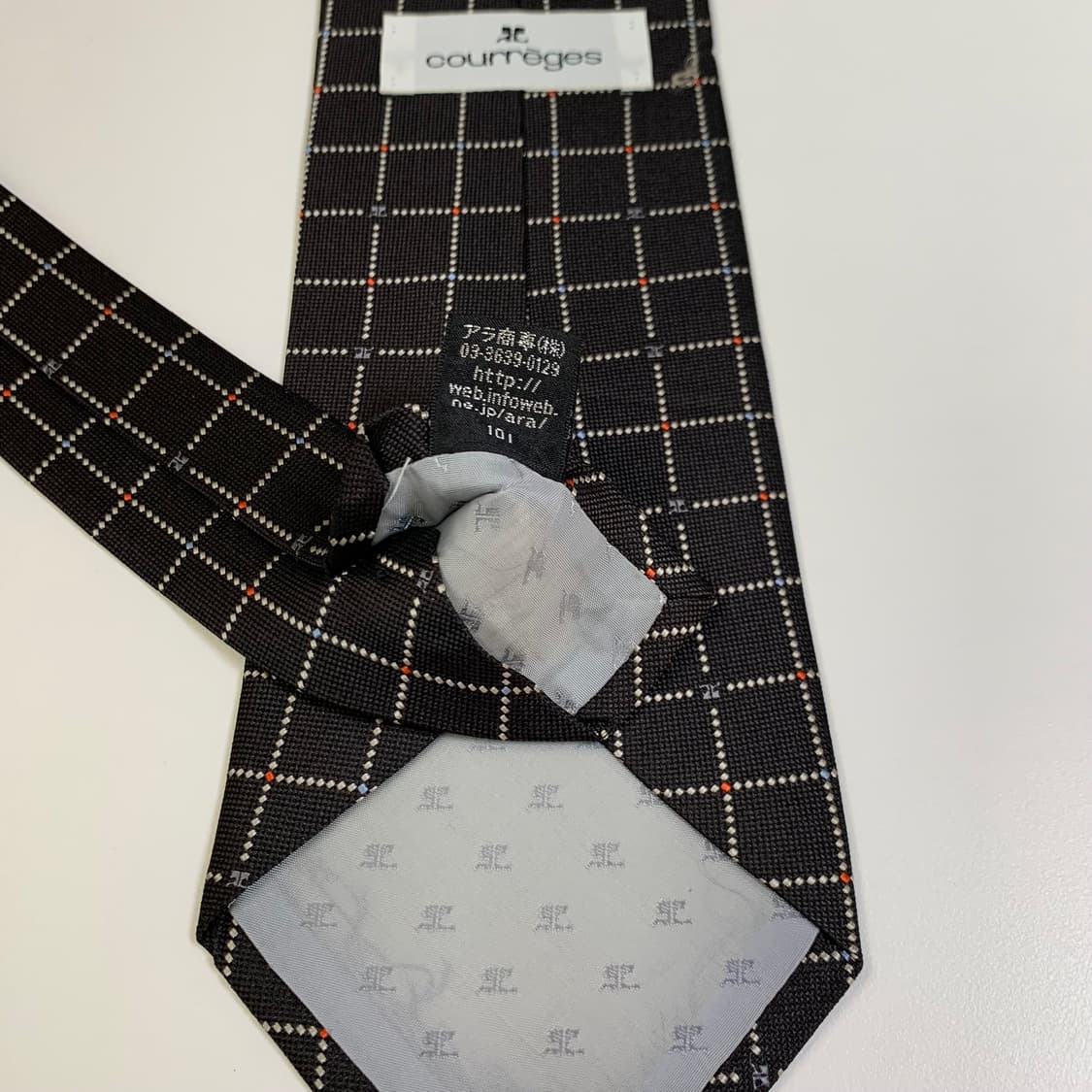꾸레쥬(Courreges) 블랙컬러 명품 모노그램 실크넥타이 최상급 상품이미지7
