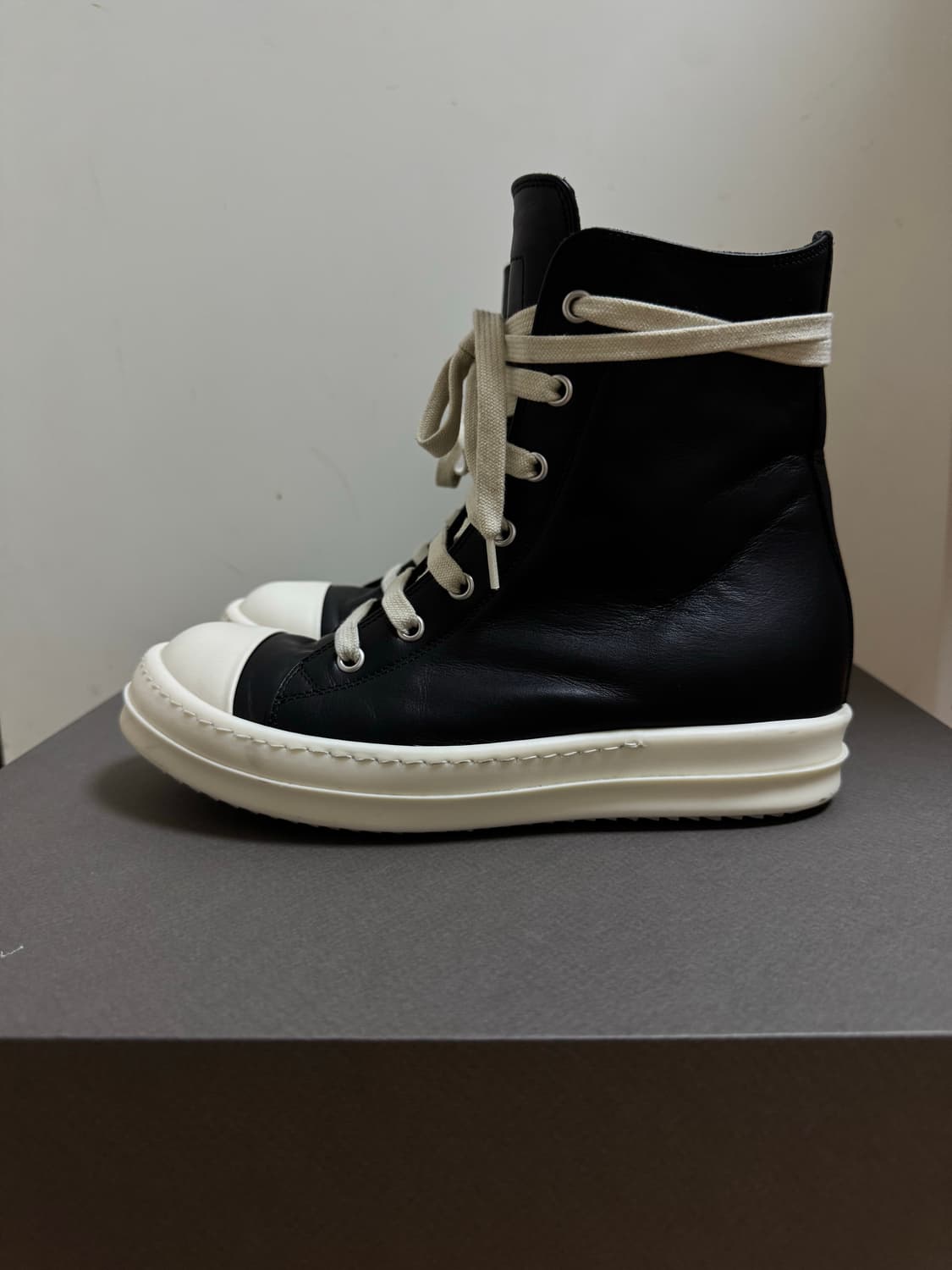 릭오웬스 라몬즈 하이탑 레더 스니커즈 37 상품이미지4