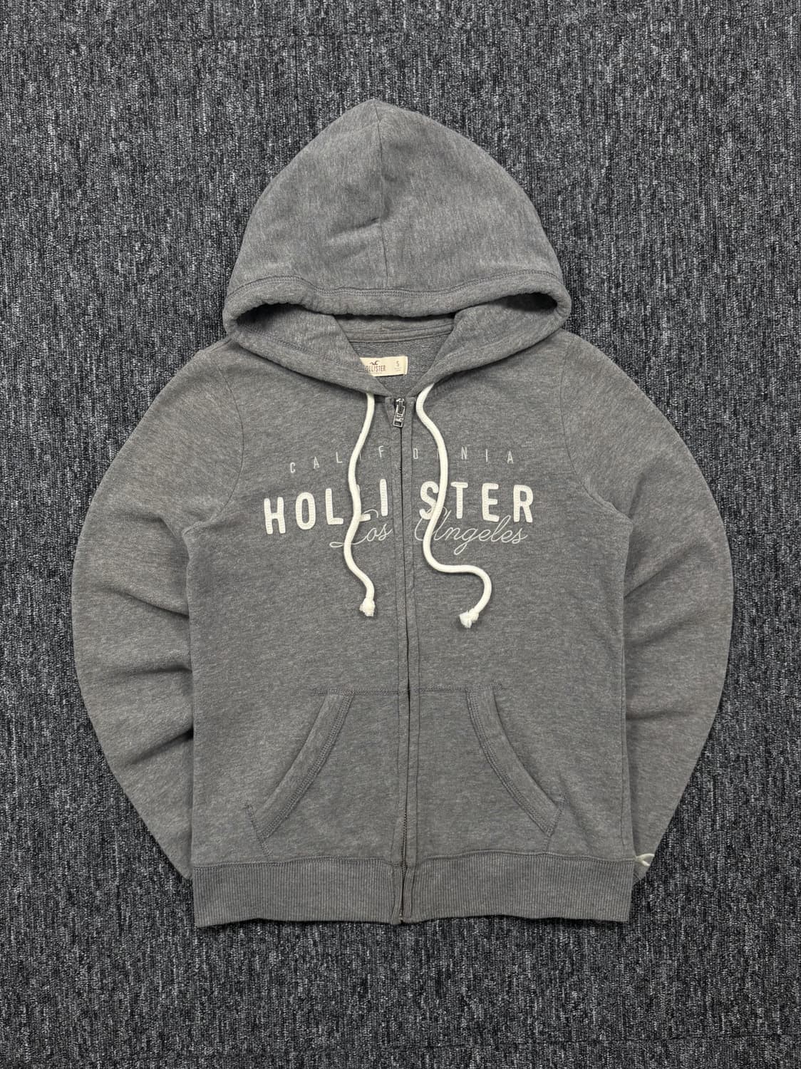 홀리스터 로고 그레이 후드집업 상품이미지3