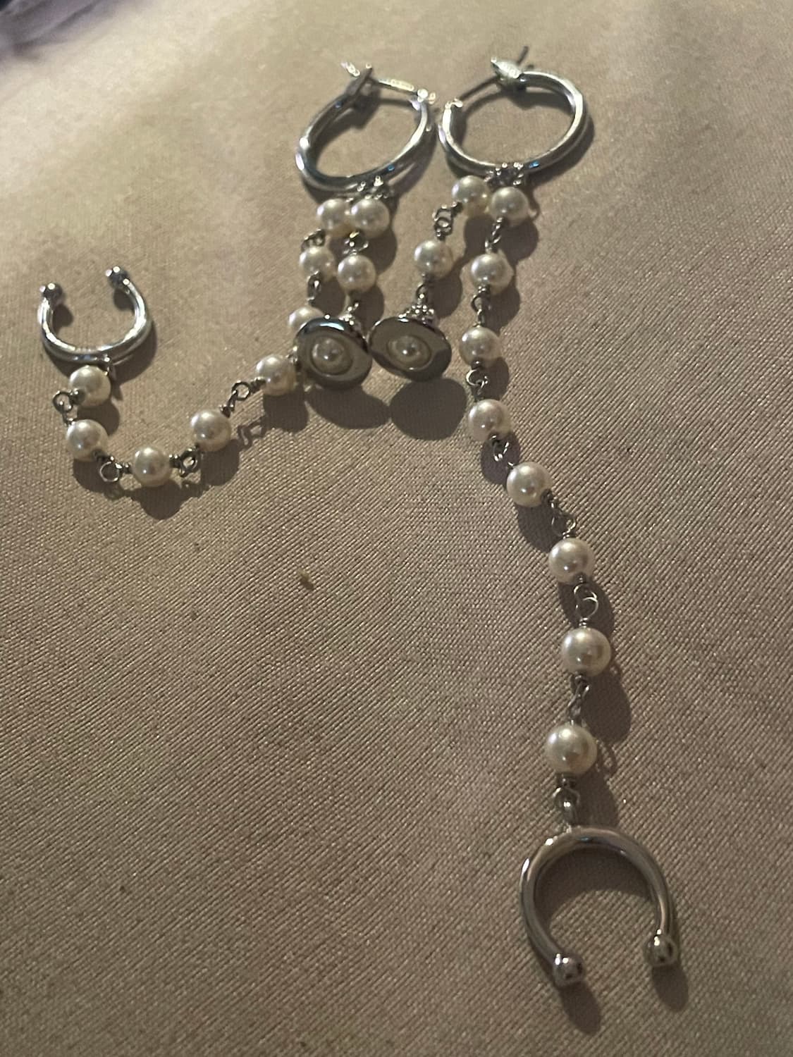 비비안웨스트우드 빈티지 레이어드 피어스 이어링 상품이미지3