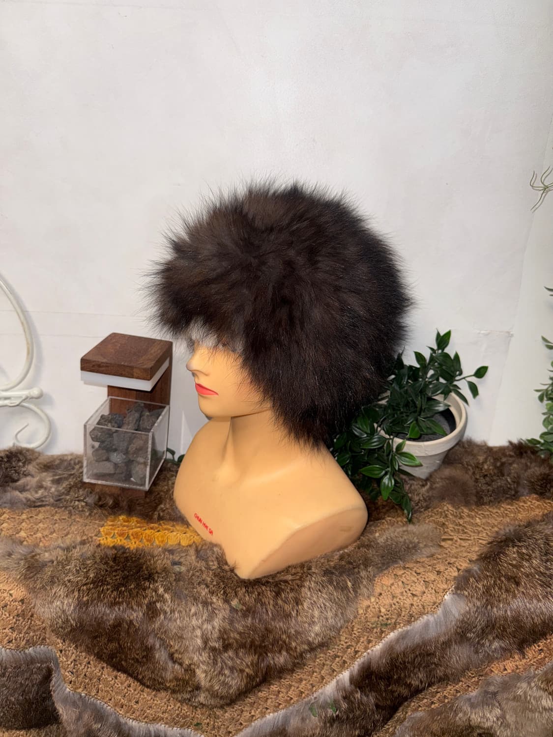 Dark brown fur knit eskimo hat 상품이미지1