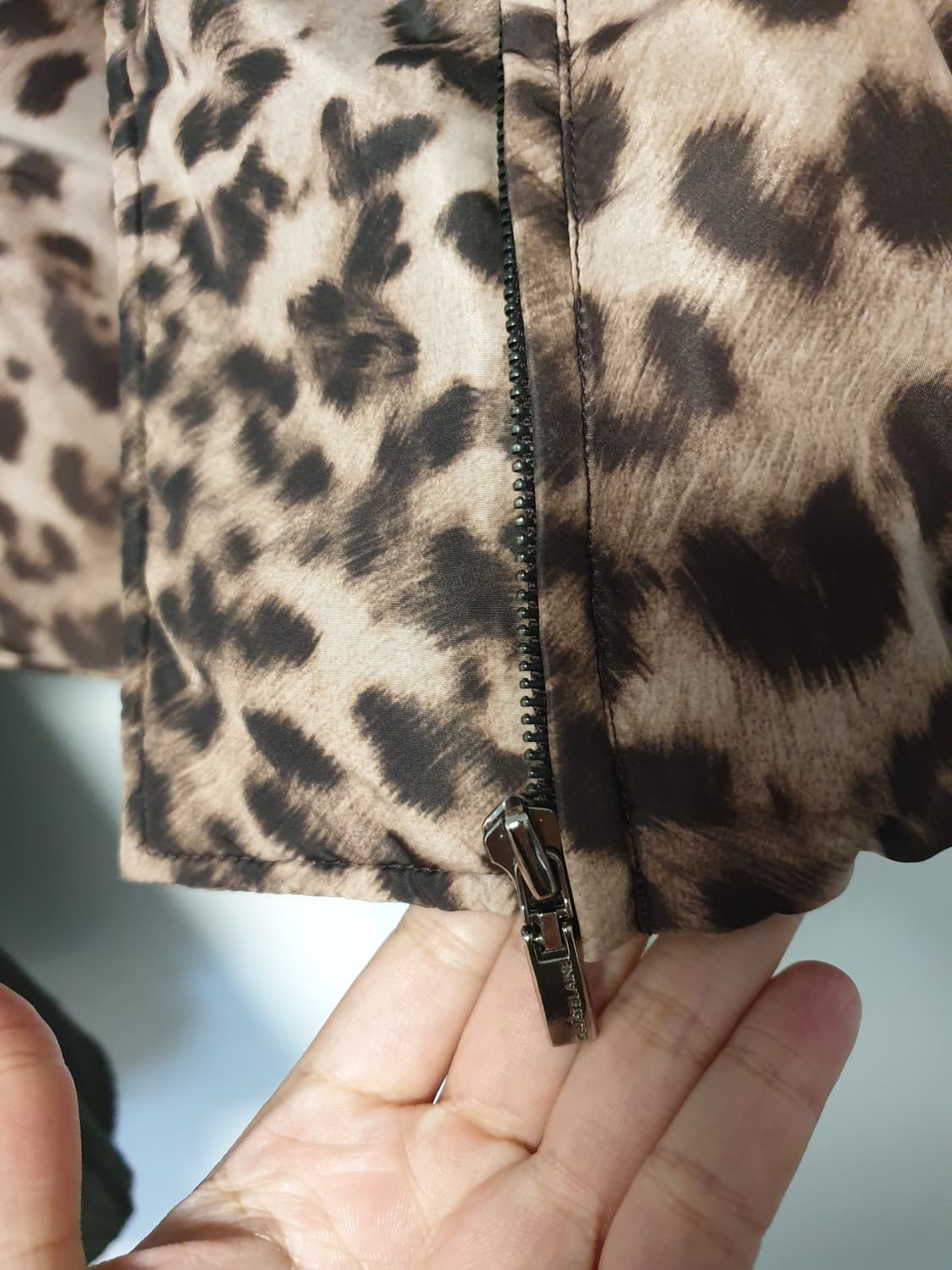 레오파드 패딩 여성 105size 상품이미지4