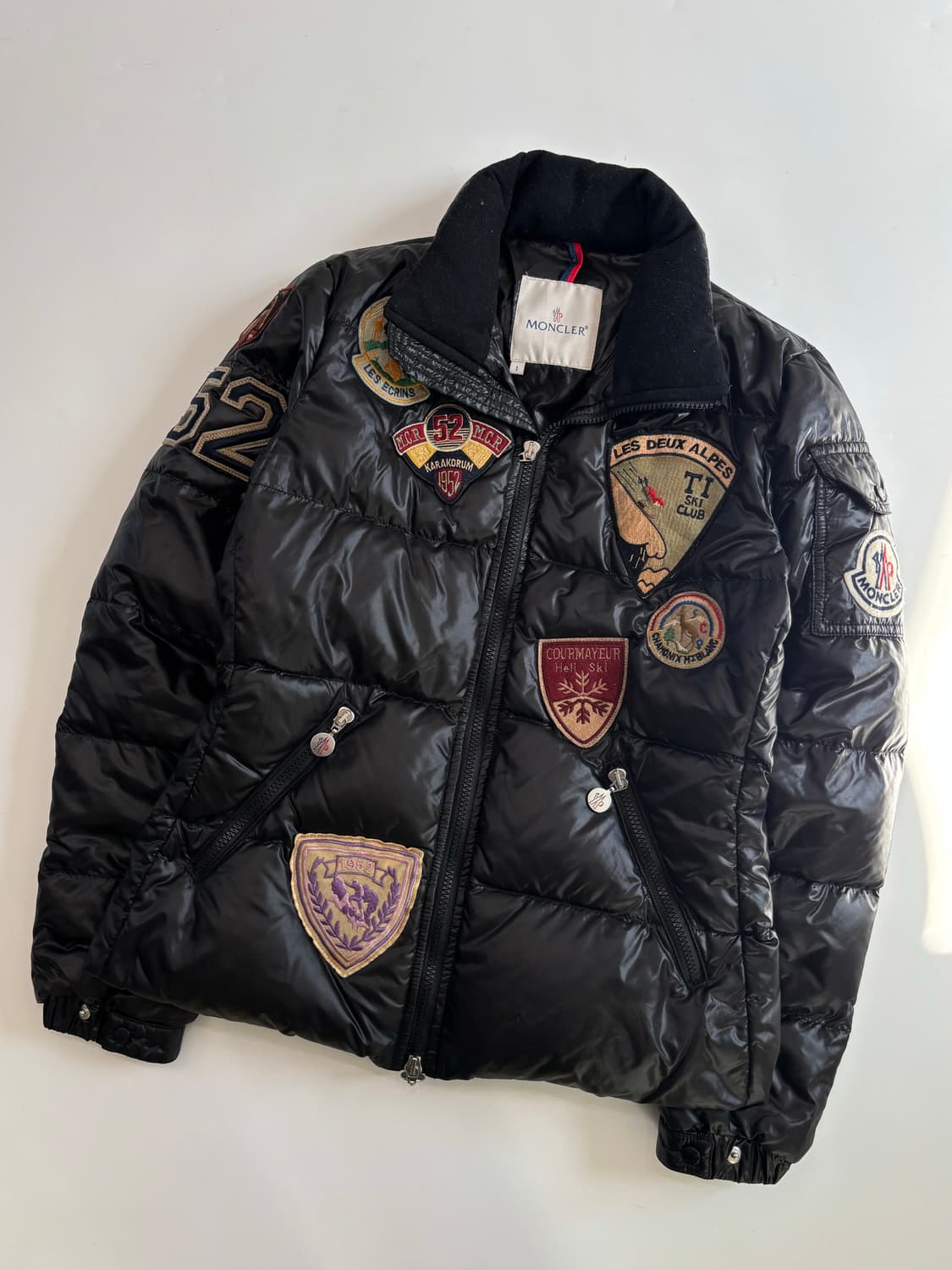 Moncler K2 몽클레어 와펜 스페셜 패치 패딩 상품이미지4