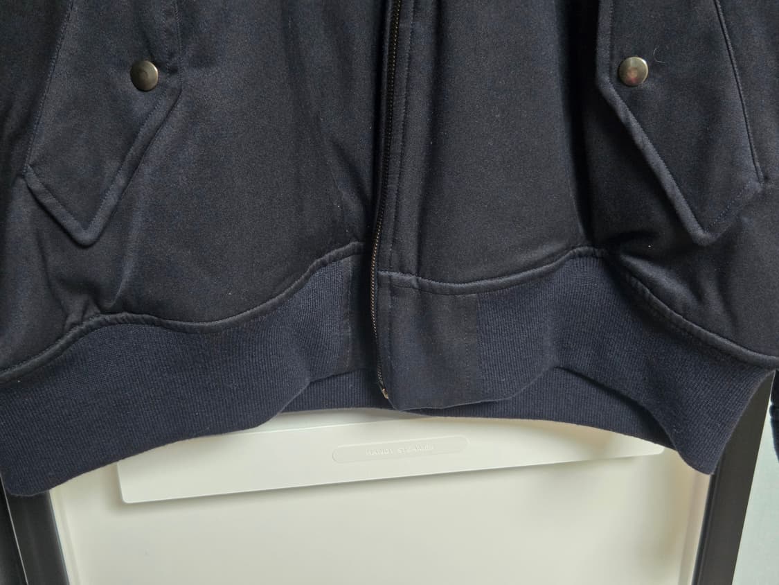 아프레쎄 실크 패딩 자켓 24aw 다크네이비 상품이미지6