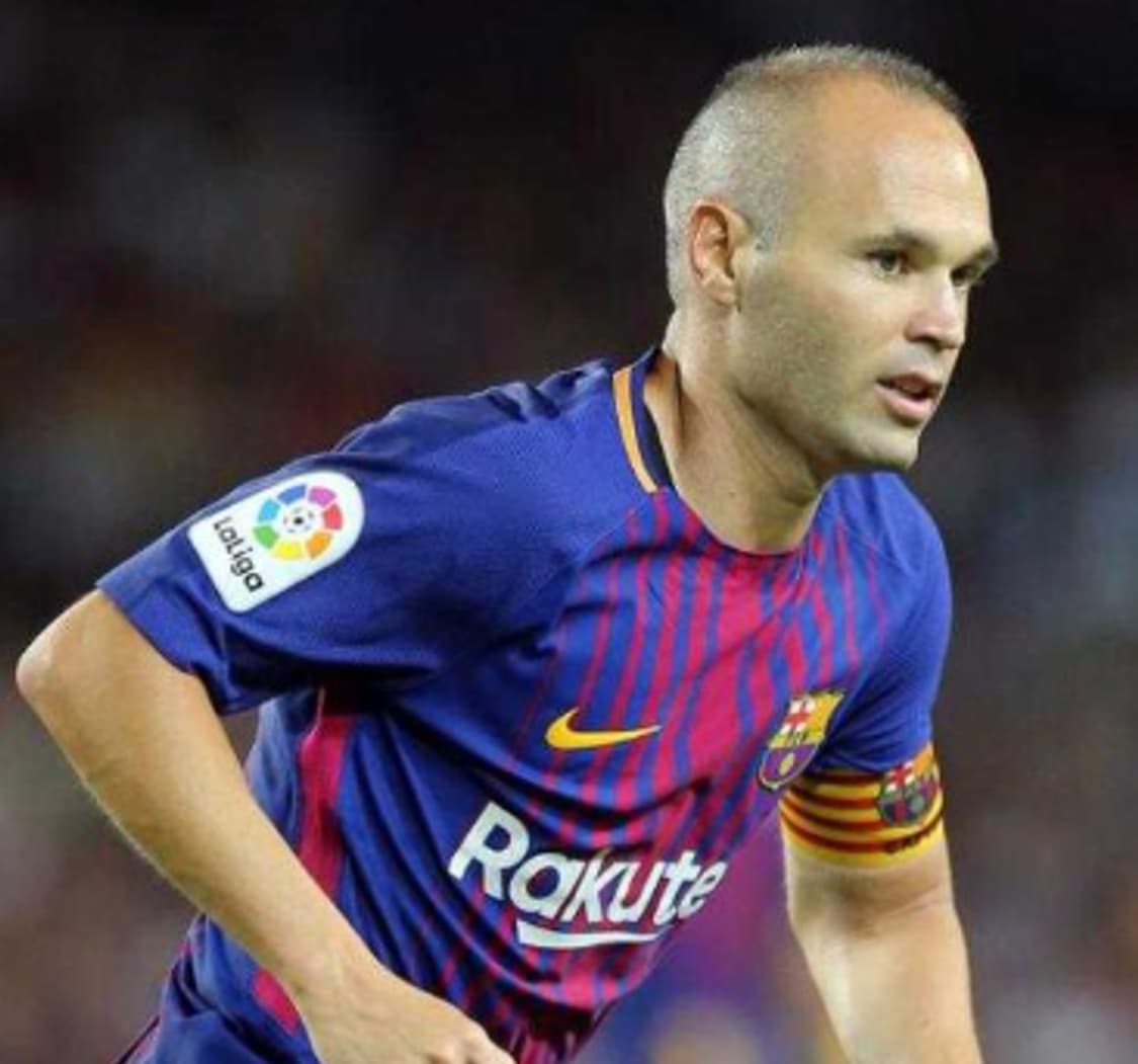 17-18 바르셀로나 홈 No.8 안드레스 이니에스타 상품이미지10